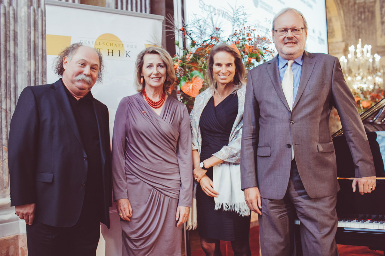 “From Idealism to Pragmatism” – Das Glück in der Praxis der Ethik